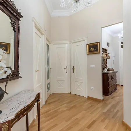 My Loft 4 Gran Via Appartamento